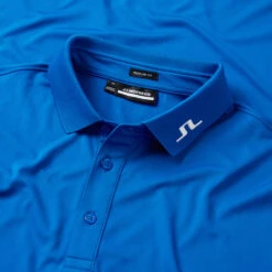 J.Lindeberg Heath Golf Polo Shirt -FootJoy Sales Store J.Lindeberg SS23 Heath Regular Fit Polo GMJT07621 0357 SHLIN175 Lapis BlueWhite Detail