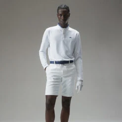 J.Lindeberg Tyson Long Sleeve Golf Polo Shirt -FootJoy Sales Store J.Lindeberg Tyson LS Reg Fit Polo GMJT07801 0000 SHLIN154 WhiteNavy Peony Model 1