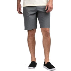 Beck Shorts -FootJoy Sales Store travis mathew beck short charcoal 01 18978.1632513504